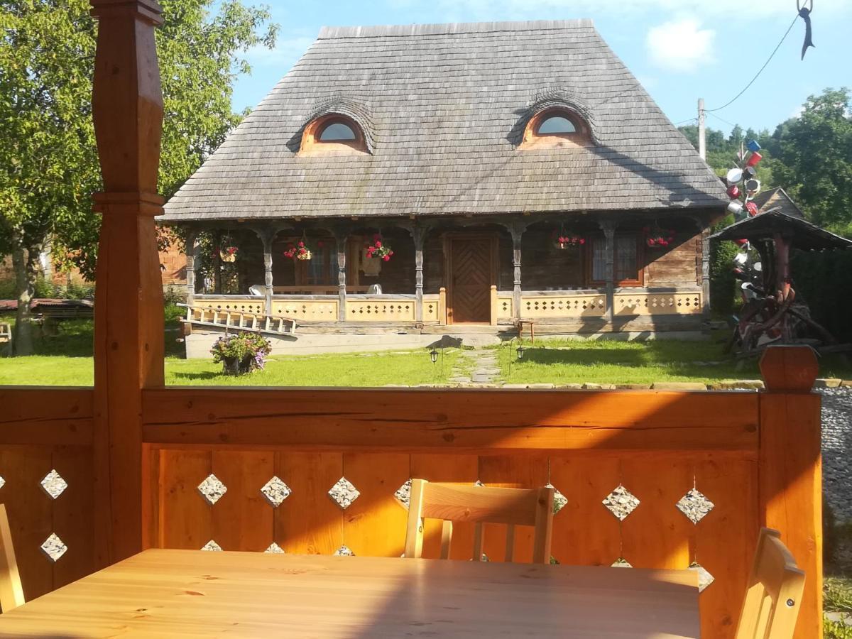 Casa Din Susani Calinesti  Buitenkant foto