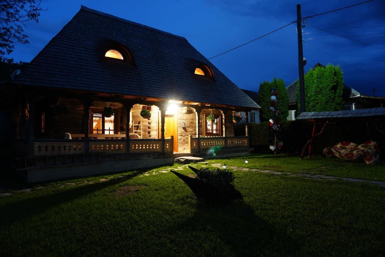 Casa Din Susani Calinesti  Buitenkant foto
