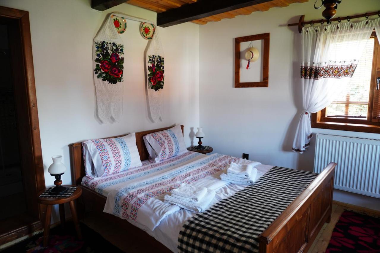 Casa Din Susani Calinesti  Buitenkant foto