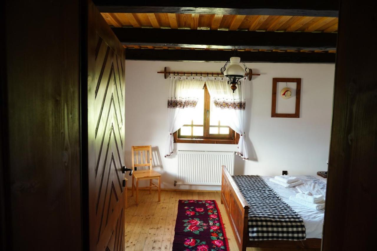 Casa Din Susani Calinesti  Buitenkant foto