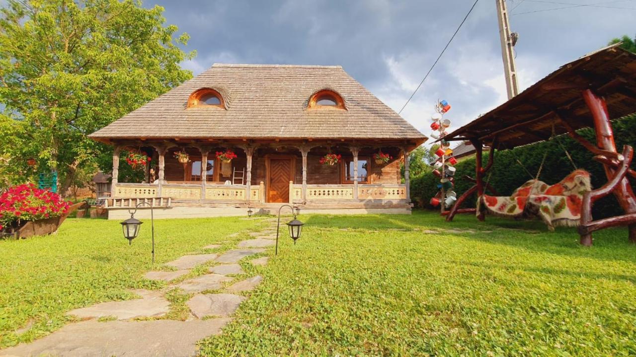 Casa Din Susani Calinesti  Buitenkant foto