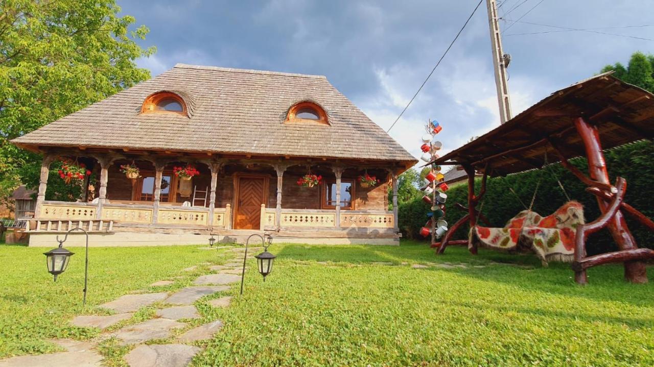 Casa Din Susani Calinesti  Buitenkant foto